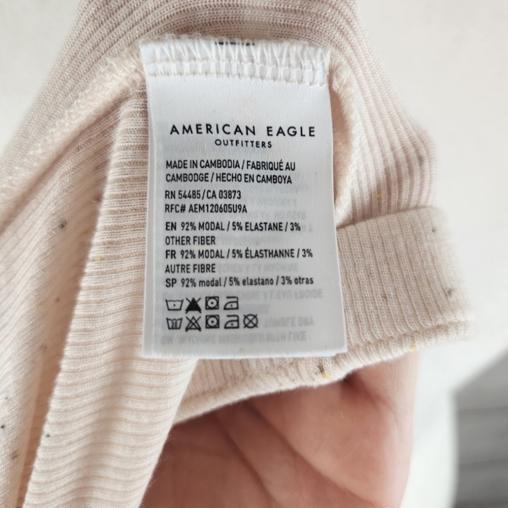 NWT - American Eagle Outfitters Speckled Cream Cowl Neck Blouse - Medium - Picture 5 of 6